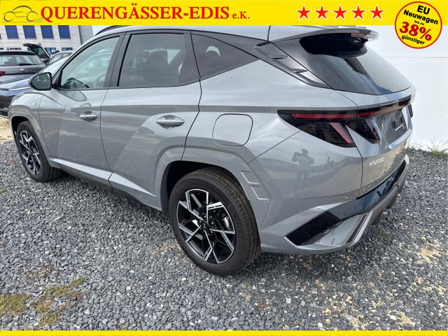Hyundai / TUCSON / Grau / / / 