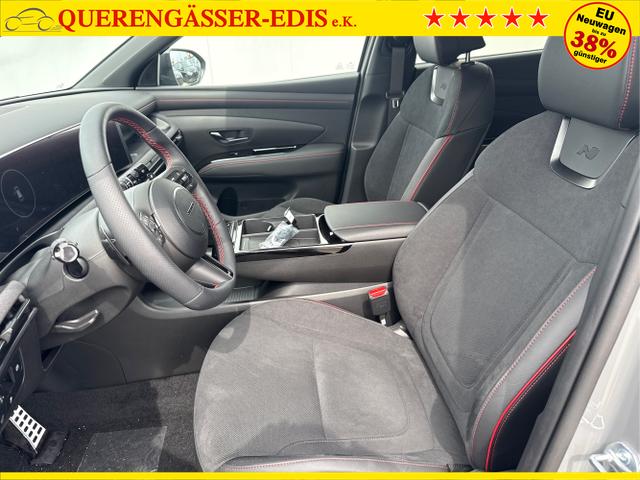 Hyundai / TUCSON / Grau / / / 