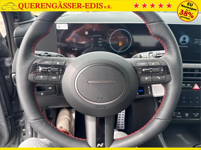 Hyundai / TUCSON / Grau / / / 