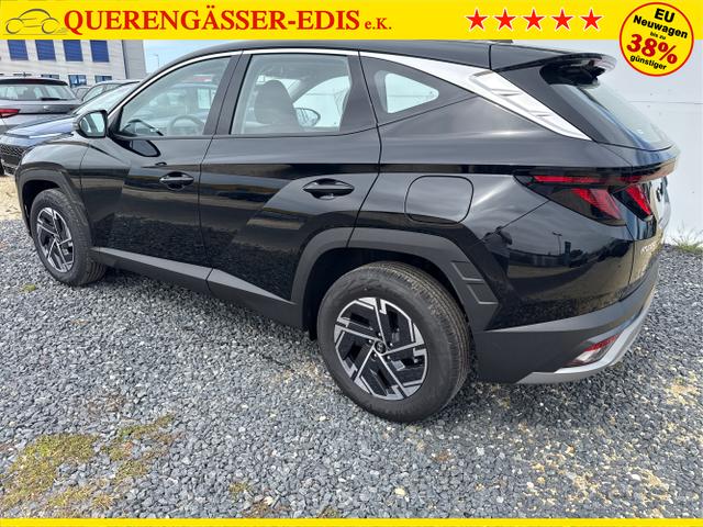 Hyundai / TUCSON / Grau / / / 