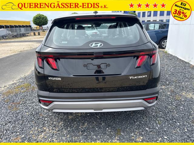 Hyundai / TUCSON / Grau / / / 