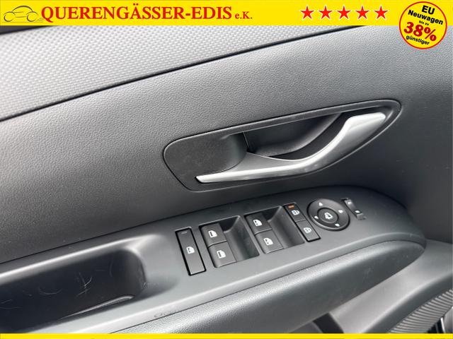 Hyundai / TUCSON / Grau / / / 