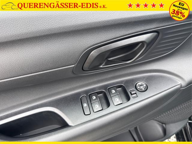 Hyundai / i20 / Grau / / / 