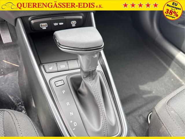 Hyundai / i20 / Grau / / / 