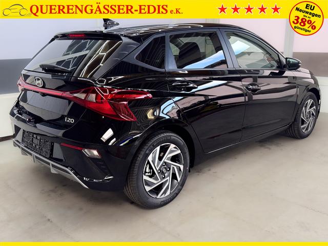 Hyundai i20 COMFORT DCT NAVI WP RFK PDC 