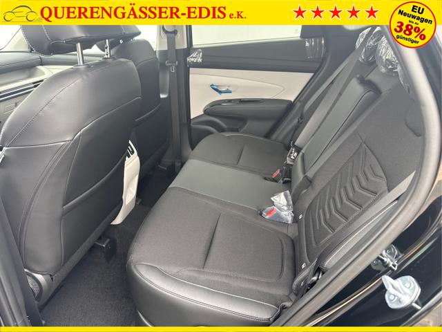 Hyundai / TUCSON / Grau / / / 