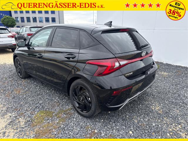 Hyundai / i20 / Grau / / / 