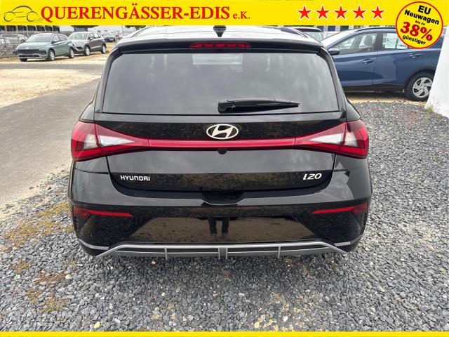 Hyundai / i20 / Grau / / / 