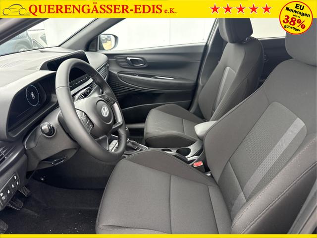 Hyundai / i20 / Grau / / / 