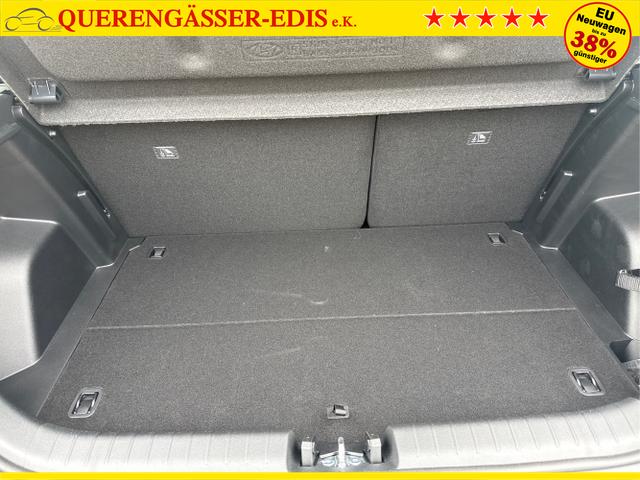 Hyundai / i20 / Grau / / / 