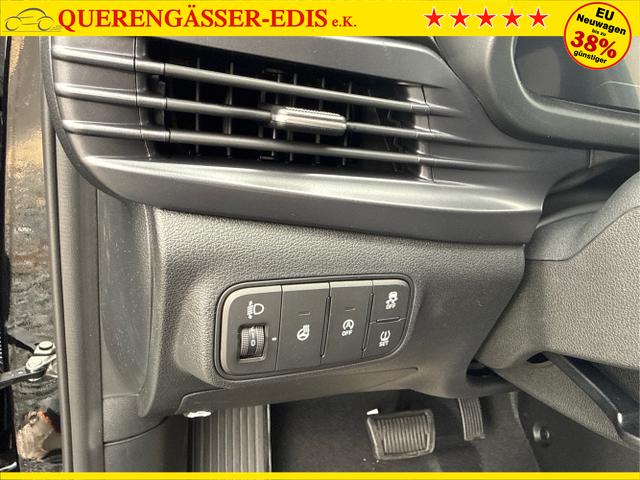 Hyundai / i20 / Grau / / / 