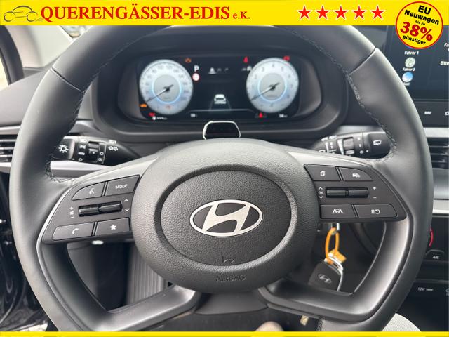 Hyundai / i20 / Grau / / / 