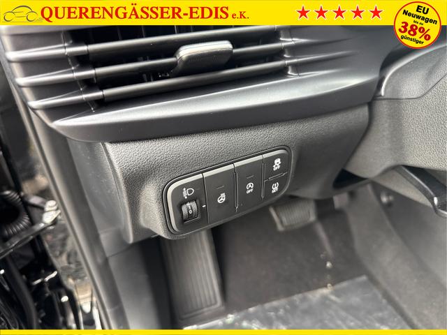 Hyundai / i20 / Grau / / / 