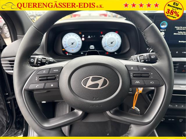 Hyundai / i20 / Grau / / / 