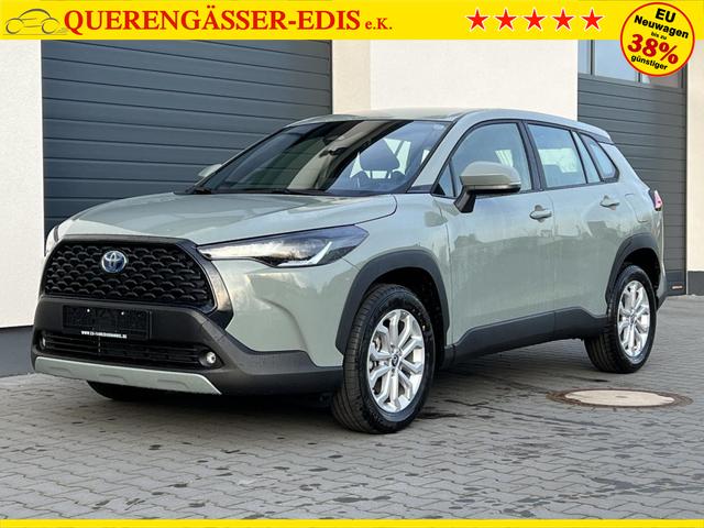 Toyota Corolla Cross Active 2,0 Hybrid AWD-i Winter Facelift 