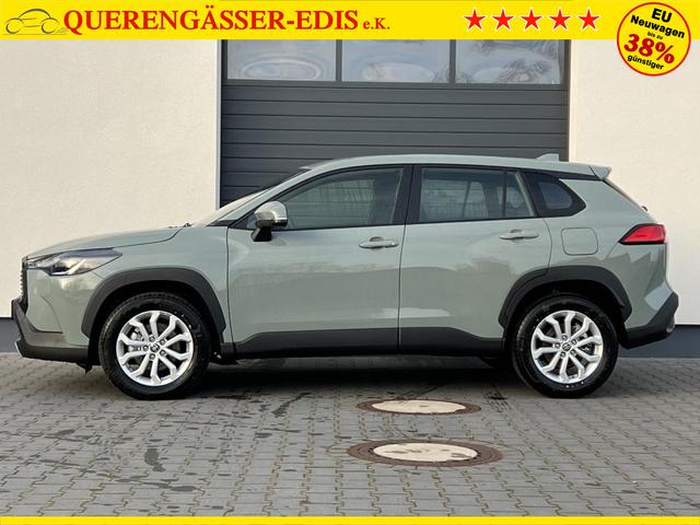 Toyota Corolla Cross Active 2,0 Hybrid AWD-i Winter Facelift 