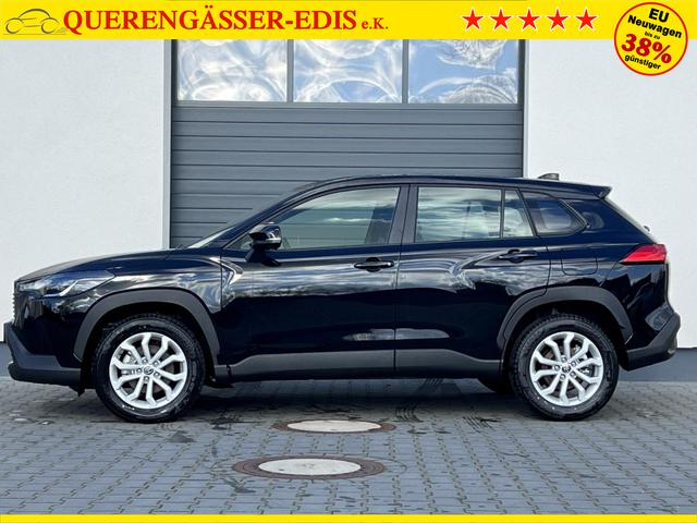 Toyota Corolla Cross Active 2,0 Hybrid AWD-i Winter Facelift 