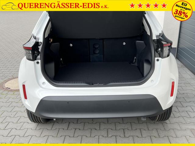 Toyota Yaris Cross Lounge 1,5 CVT AWD-i Hybrid 96kW 