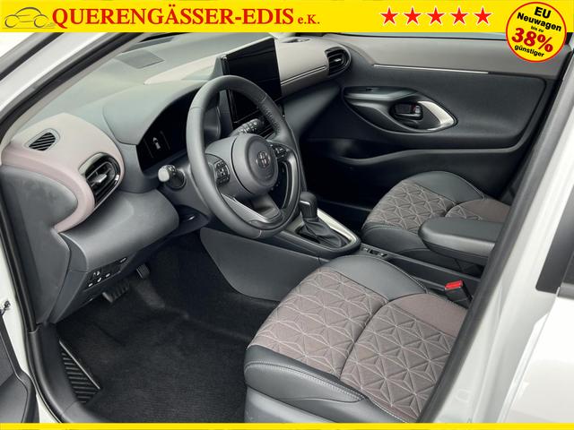 Toyota Yaris Cross Lounge 1,5 CVT AWD-i Hybrid 96kW 
