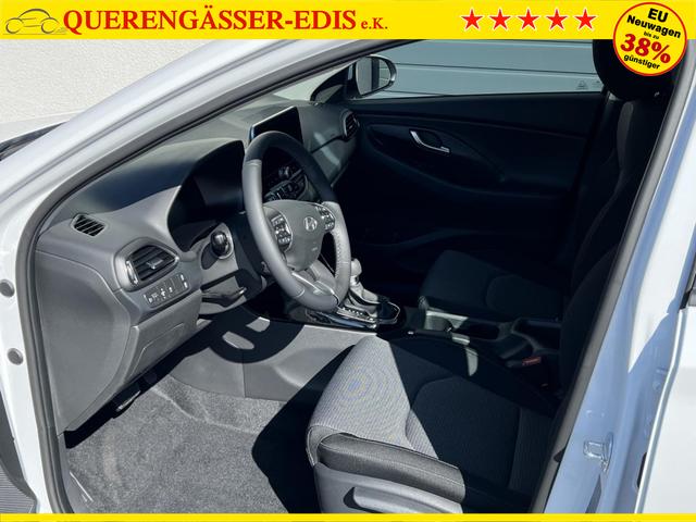 Hyundai i30 Comfort 1,5 CVVT 71KW Navi 
