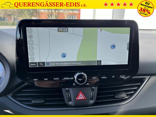 Hyundai i30 Comfort 1,5 CVVT 71KW Navi 