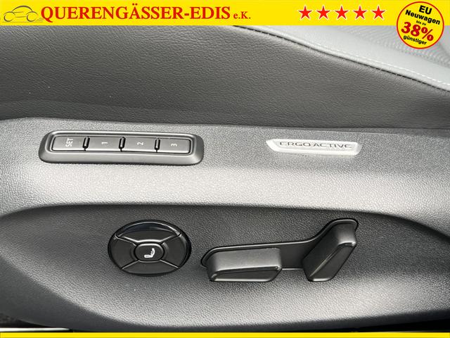 Volkswagen Passat Variant Elegance 1,5 TSI DSG Leder DCC 