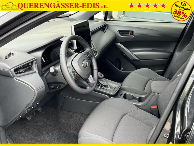 Toyota Corolla Cross Active Safety 2,0 Hybrid AWD-i Winter Facelift 