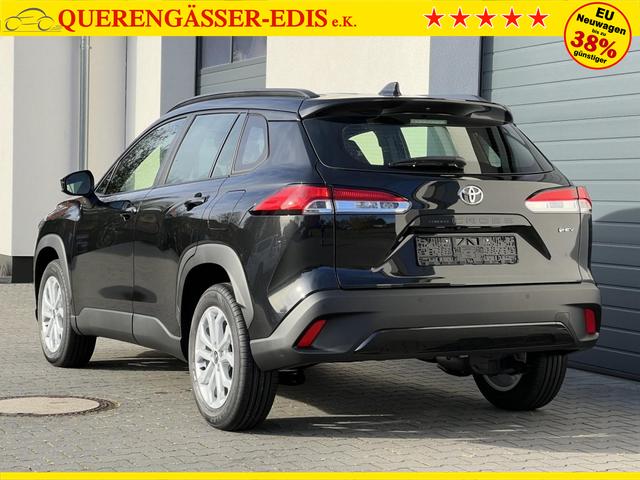 Toyota Corolla Cross Active Safety 2,0 Hybrid AWD-i Winter Facelift 