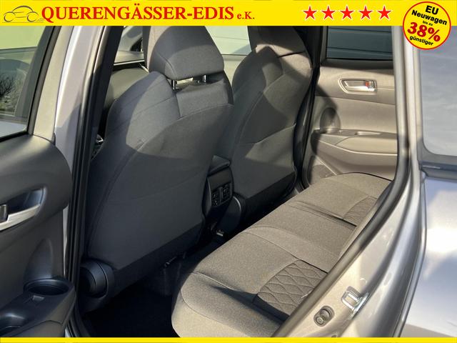 Toyota Corolla Cross Style Comfort 2,0 Hybrid AWD-i Facelift 