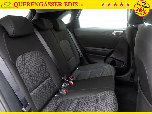 Kia Ceed cee'd / 1.5 T-GDi 7DCT *Kamera*SHZ 