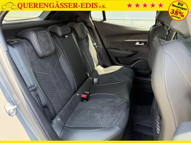 Peugeot 2008 GT HYBRID 145 e-DSC6 *Navi*ACC*Alcantara*SHZ*360°*Keyless*Klimaauto* 