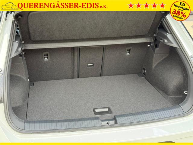 Volkswagen T-Roc Dark Line 1.5 TSI DSG *AHK*NAVI*Matrix* EasyOpen*SHZ* 