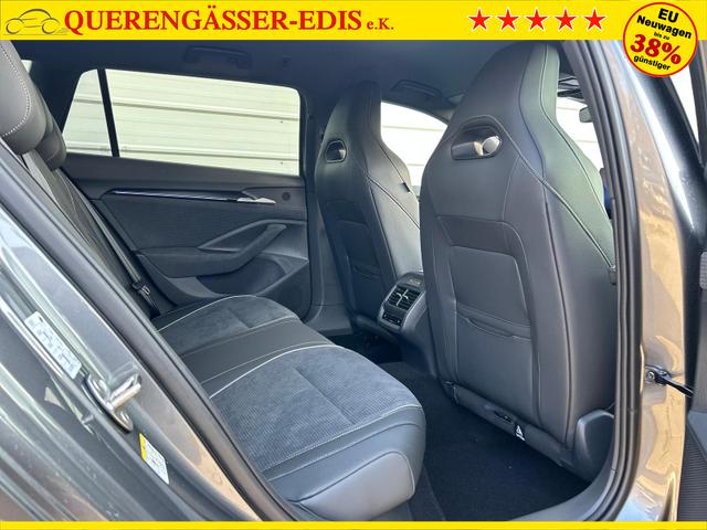 Skoda Superb Combi Sportline Kombi 2.0 TDI DSG 4x4 *HUD*AHK*Navi*Matrix*AssistenzPlus*NAVI*E-Heck*Keyless 