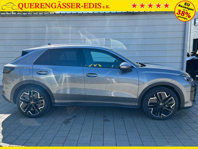 Volkswagen T-Roc R-Line 1.5 eTSI DSG Neues Modell*AHK*Matrix*19"*Android Auto*EasyOpen*SHZ*Kamera*ParkAsstPro*ACC*Keyless 