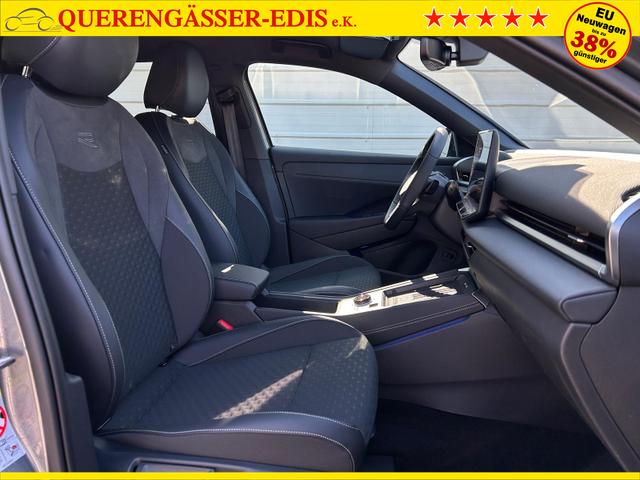 Volkswagen T-Roc R-Line 1.5 eTSI DSG Neues Modell*AHK*Matrix*19"*Android Auto*EasyOpen*SHZ*Kamera*ParkAsstPro*ACC*Keyless 