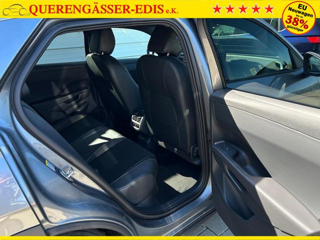 Volkswagen T-Roc R-Line 1.5 eTSI DSG Neues Modell*AHK*Matrix*19"*Android Auto*EasyOpen*SHZ*Kamera*ParkAsstPro*ACC*Keyless 