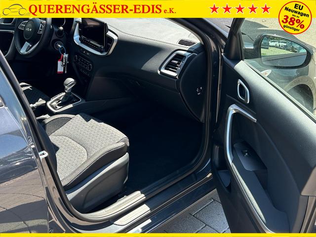 Kia Ceed Silver 1.5 T-GDi, DCT Android Auto*Navi*WinterPak*Kamera*Klima*PDC hinten 