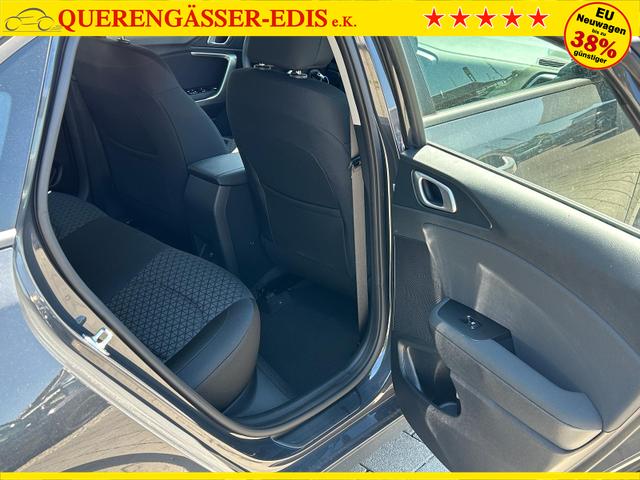 Kia Ceed Silver 1.5 T-GDi, DCT Android Auto*Navi*WinterPak*Kamera*Klima*PDC hinten 