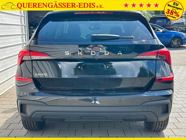 Skoda Kamiq Extra 1.5 TSI DSG AHK*Android Auto*BlackPak*Keyless*SHZ*Kamera*5J Garantie*Klimaauto 