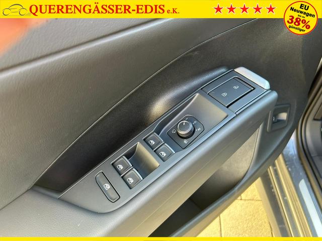 Volkswagen T-Roc R-Line 1.5 eTSI DSG Neues Modell*AHK*BlackStyle*Matrix*19"*Android Auto*EasyOpen*SHZ*Kamera*ParkAsstPro*ACC*Keyless 