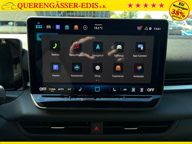 Volkswagen T-Roc R-Line 1.5 eTSI DSG Neues Modell*AHK*BlackStyle*Matrix*19"*Android Auto*EasyOpen*SHZ*Kamera*ParkAsstPro*ACC*Keyless 