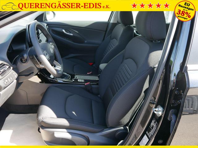 Hyundai i30 GO 1.0 T-GDi DCT*NAVI*PDC*KAMERA*LED*ACC*SHZ*TEMPOMAT*KLIMAAUTOMATIK 