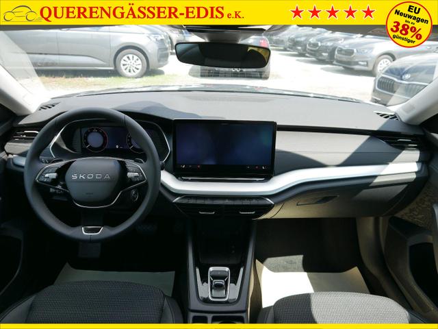 Skoda Octavia Combi Selection 2.0 TDI DSG *LED*PDC*NAVI*SHZ*AHK-SCHWENKBARE 16-ZOLL 
