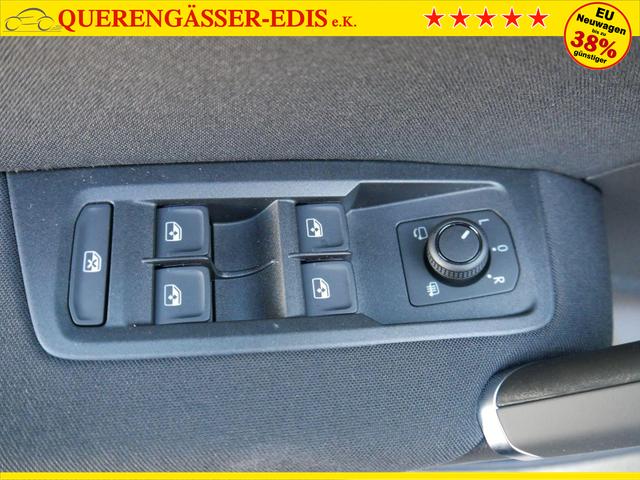 Volkswagen Touran Comfortline 1.5 TSI DSG COMFORTLINE*ACC*LED*PDC*KAMERA*NAVI*SHZ* 7-SITZER 17-ZOLL 