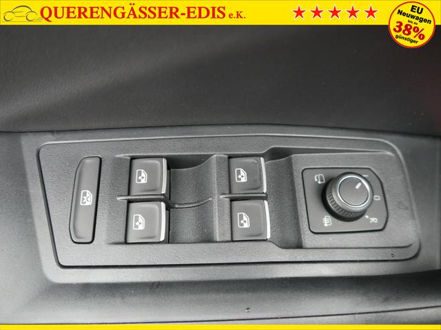 Volkswagen T-Roc Style Black 1,5 TSI DSG *ACC*NAVI*PDC*AHK*LED*KAMERA*TEMPOMAT*19-ZOLL 