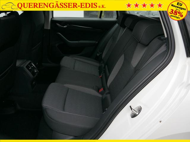 Skoda Octavia Combi Selection 2.0 TDI DSG Selection*ACC*NAVI*PDC*LED*SHZ*TEMPOMAT*KLIMA 