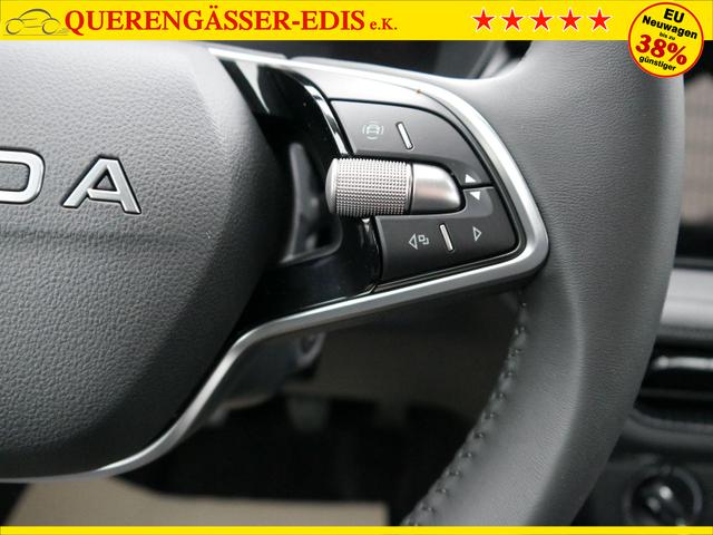 Skoda Fabia Selection 1.0 TSI *PDC-HI*LED*SHZ*NAVI-&Uuml;BER-SMARTLINK*KLIMA*BLUETOOTH 