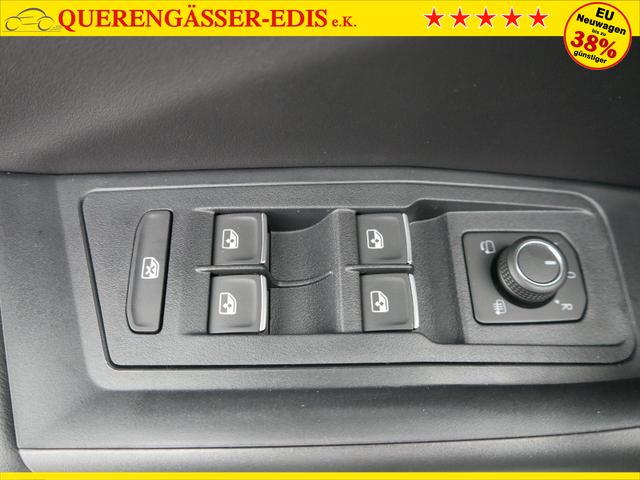 Volkswagen T-Roc Style 1,5 TSI DSG*AHK*ACC*MATRIX-LED*SHZ*PDC*KAMERA*TEMPOMAT*19-ZOLL 