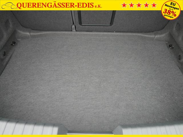 Seat Leon FR 2.0 TDI DSG*RFK*NAVI*TEMPOMAT*TRAVEL ASSIST* FULL LINK* KEYLESS-GO* 