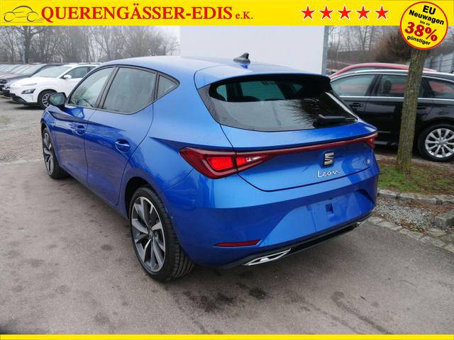 Seat Leon FR 2.0 TDI DSG*RFK*NAVI*TEMPOMAT*TRAVEL ASSIST* FULL LINK* KEYLESS-GO* 